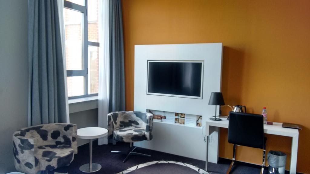 Martin'S Dream Hotel Mons Exterior foto